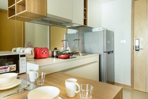 Studio dans le Condo à Watthana, Bangkok, Thaïlande № 163116 - photo 11