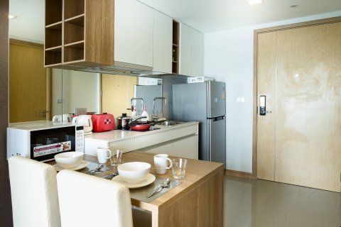 Studio dans le Condo à Watthana, Bangkok, Thaïlande № 163116 - photo 8