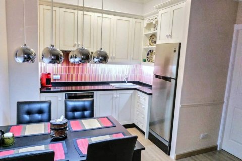 Condominio de 2 dormitorios en Khlong San, Bangkok, Tailandia № 116700 - foto 5