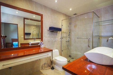 Condominio de 3 dormitorios en Bang Lamung, Tailandia № 54263 - foto 20
