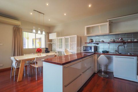 Condominio de 3 dormitorios en Bang Lamung, Tailandia № 54263 - foto 5