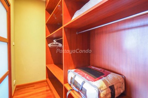 Condominio de 3 dormitorios en Bang Lamung, Tailandia № 54263 - foto 18