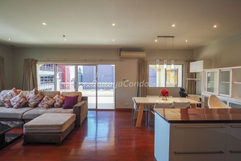 Condominio de 3 dormitorios en Bang Lamung, Tailandia № 54263 - foto 3