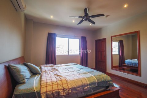 Condominio de 3 dormitorios en Bang Lamung, Tailandia № 54263 - foto 17
