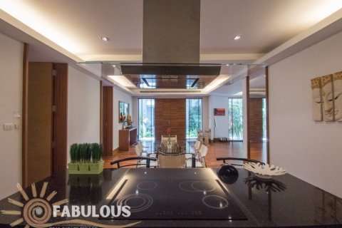 Condominio de 3 dormitorios en Naithon Beach, Tailandia № 179451 - foto 9
