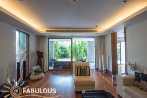 Condominio de 3 dormitorios en Naithon Beach, Tailandia № 179451 - foto 7