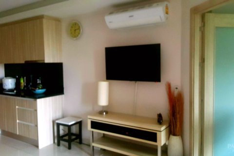 Condominio de 1 dormitorio en Jomtien Beach, Pattaya, Tailandia № 204158 - foto 3