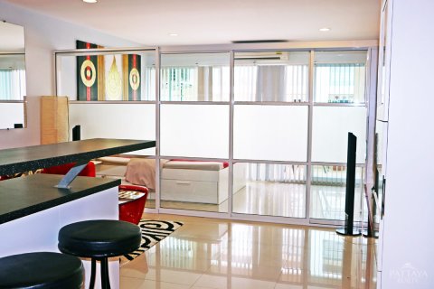 Condo sur Jomtien Beach, Pattaya, Thaïlande, 1 chambre  № 204155