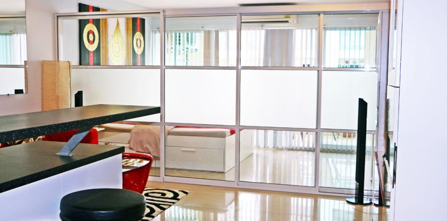 Condominio de 1 dormitorio en Jomtien Beach, Pattaya, Tailandia № 204155