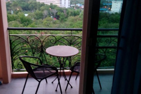 Condominio de 1 dormitorio en Jomtien Beach, Pattaya, Tailandia № 204153 - foto 2
