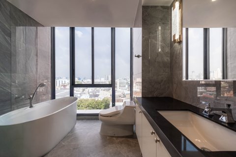 Condominio de 3 dormitorios en Bangkok, Tailandia № 222414