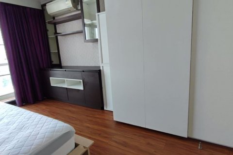 Condominio de 2 dormitorios en Watthana, Bangkok, Tailandia № 47475 - foto 9