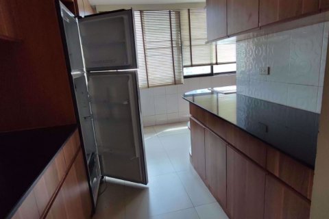 Condominio de 2 dormitorios en Watthana, Bangkok, Tailandia № 47475 - foto 5