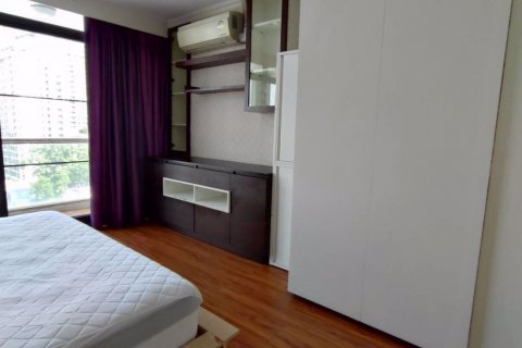 Condominio de 2 dormitorios en Watthana, Bangkok, Tailandia № 47475 - foto 10