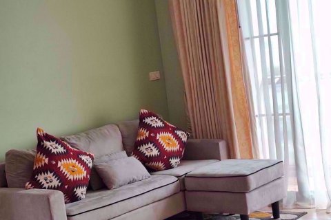 Condominio de 2 dormitorios en Watthana, Bangkok, Tailandia № 47475 - foto 2