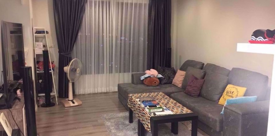 Dúplex de 3 dormitorios en Samut Prakan, Tailandia № 47479