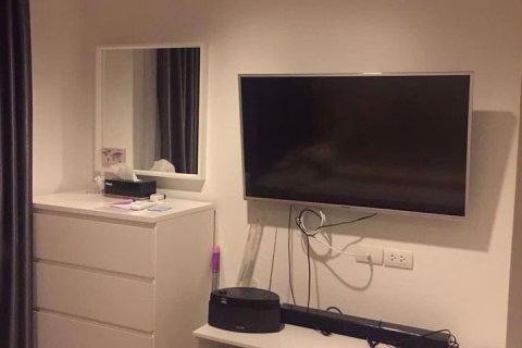 Dúplex de 3 dormitorios en Samut Prakan, Tailandia № 47479 - foto 3