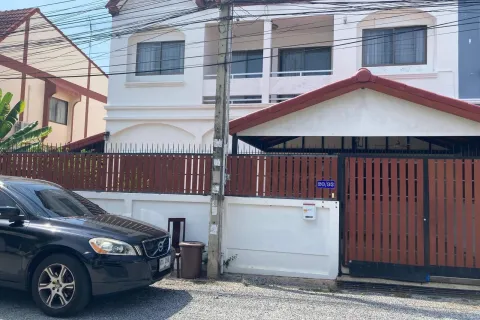 Maison à Pattaya, Thaïlande 4 chambres № 155506
