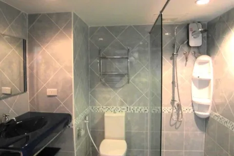 Apartamento de 1 dormitorio en Pattaya, Tailandia № 155509 - foto 2