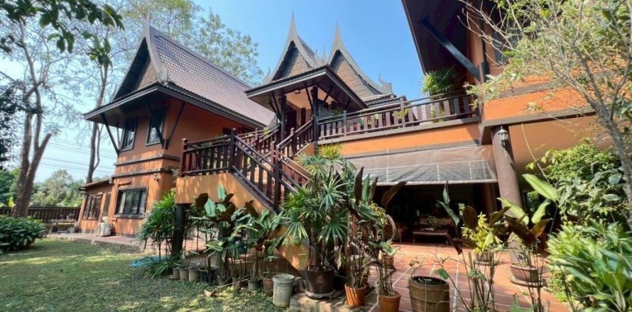 Hotel 402 m2 en Chiang Rai, Tailandia № 172976