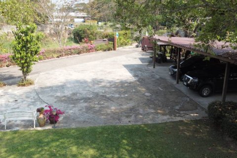 Hotel 402 m2 en Chiang Rai, Tailandia № 172976 - foto 10