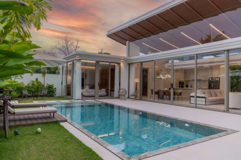 Chalet de 3 dormitorios en Phuket, Tailandia № 172979 - foto 2