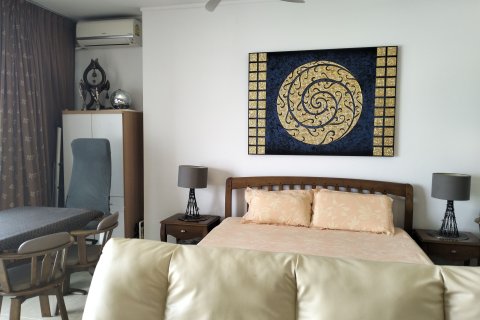 Estudio en el condominio en Pattaya, Tailandia № 151829 - foto 2