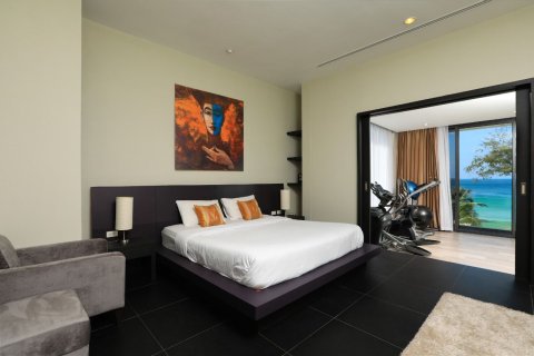 Adosado de 3 dormitorios en Phuket, Tailandia № 151831 - foto 27