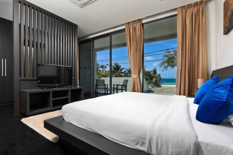 Adosado de 3 dormitorios en Phuket, Tailandia № 151831 - foto 19