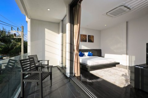 Adosado de 3 dormitorios en Phuket, Tailandia № 151831 - foto 20