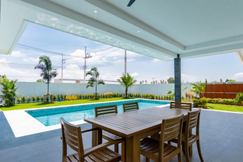 Villa in Hua Hin, Thailand 3 Schlafzimmer № 222719 - Foto 2