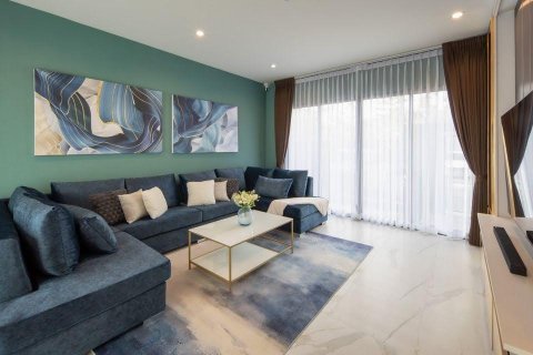 Chalet de 5 dormitorios en Chiang Mai, Tailandia № 160024 - foto 3