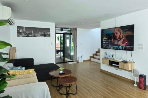 Chalet de 4 dormitorios en Chiang Mai, Tailandia № 160027 - foto 11