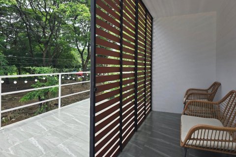 Chalet de 4 dormitorios en Chiang Mai, Tailandia № 160027 - foto 7