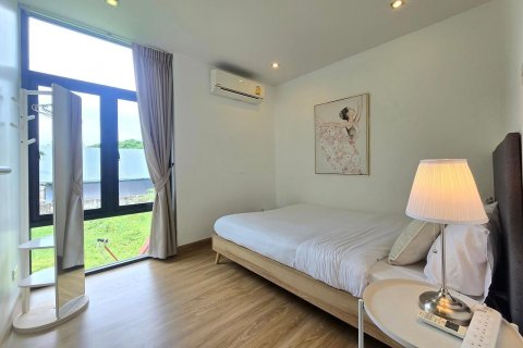 Chalet de 4 dormitorios en Chiang Mai, Tailandia № 160027 - foto 21