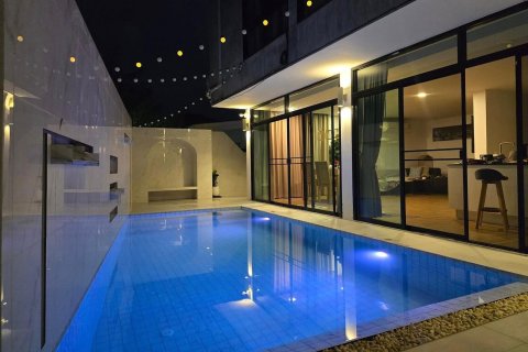 Chalet de 4 dormitorios en Chiang Mai, Tailandia № 160027 - foto 5