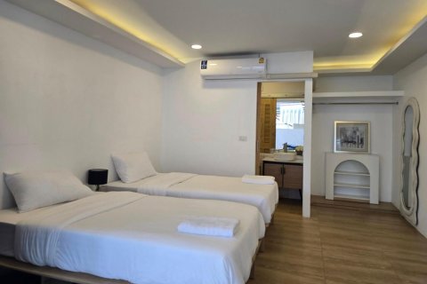 Chalet de 4 dormitorios en Chiang Mai, Tailandia № 160027 - foto 19