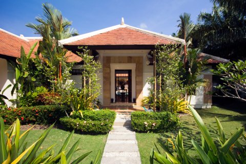 Chalet de 3 dormitorios en Phuket, Tailandia № 157867 - foto 8