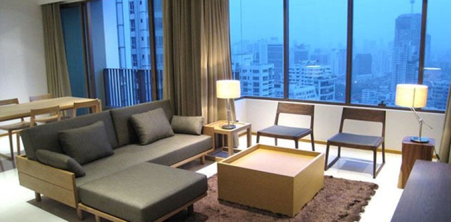 Condominio de 2 dormitorios en Khlong Toei, Bangkok, Tailandia № 157868