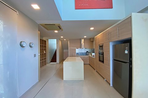 Chalet de 4 dormitorios en Hua Hin, Tailandia № 168476 - foto 18