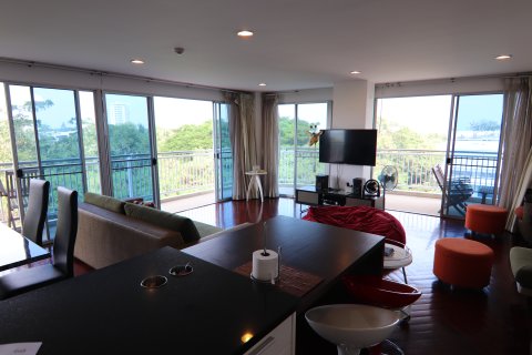 Condominio de 3 dormitorios en Hua Hin, Tailandia № 168473 - foto 4