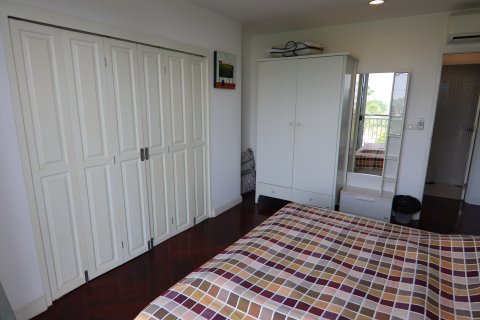 Condominio de 3 dormitorios en Hua Hin, Tailandia № 168473 - foto 15