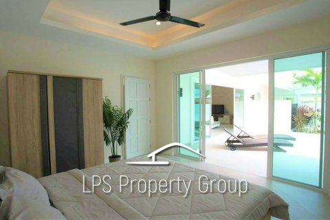 Villa in Hua Hin, Thailand 3 Schlafzimmer № 168475 - Foto 10