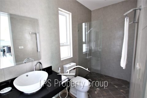 Villa in Hua Hin, Thailand 3 Schlafzimmer № 168475 - Foto 11