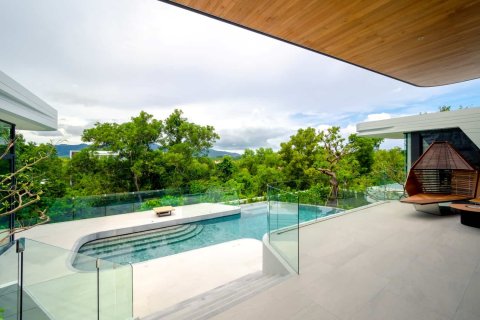 Chalet de 4 dormitorios en Layan Beach, Tailandia № 166423 - foto 27