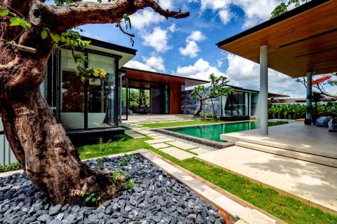 Chalet de 4 dormitorios en Layan Beach, Tailandia № 166425 - foto 26