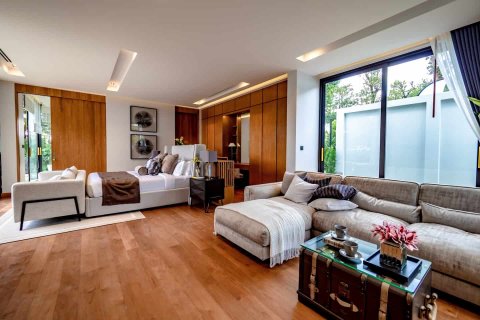 Chalet de 3 dormitorios en Layan Beach, Tailandia № 166426 - foto 17