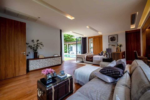 Chalet de 3 dormitorios en Layan Beach, Tailandia № 166426 - foto 13