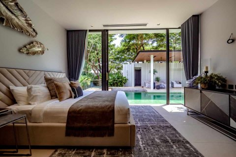 Chalet de 3 dormitorios en Layan Beach, Tailandia № 166426 - foto 4