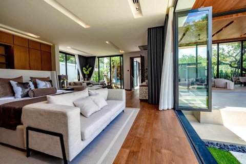 Chalet de 3 dormitorios en Layan Beach, Tailandia № 166426 - foto 19